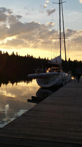 Create your memories on "Memories Maid"